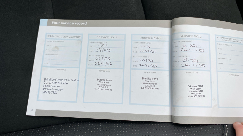 Volvo Xc40 1.5 T3 [163] R DESIGN 5dr Geartronic Petrol Estate